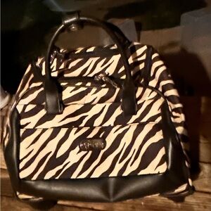 Jessica Simpson Carry On